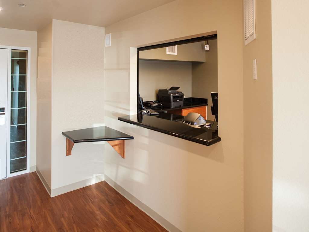 Woodspring Suites Тексас Сити Интериор снимка